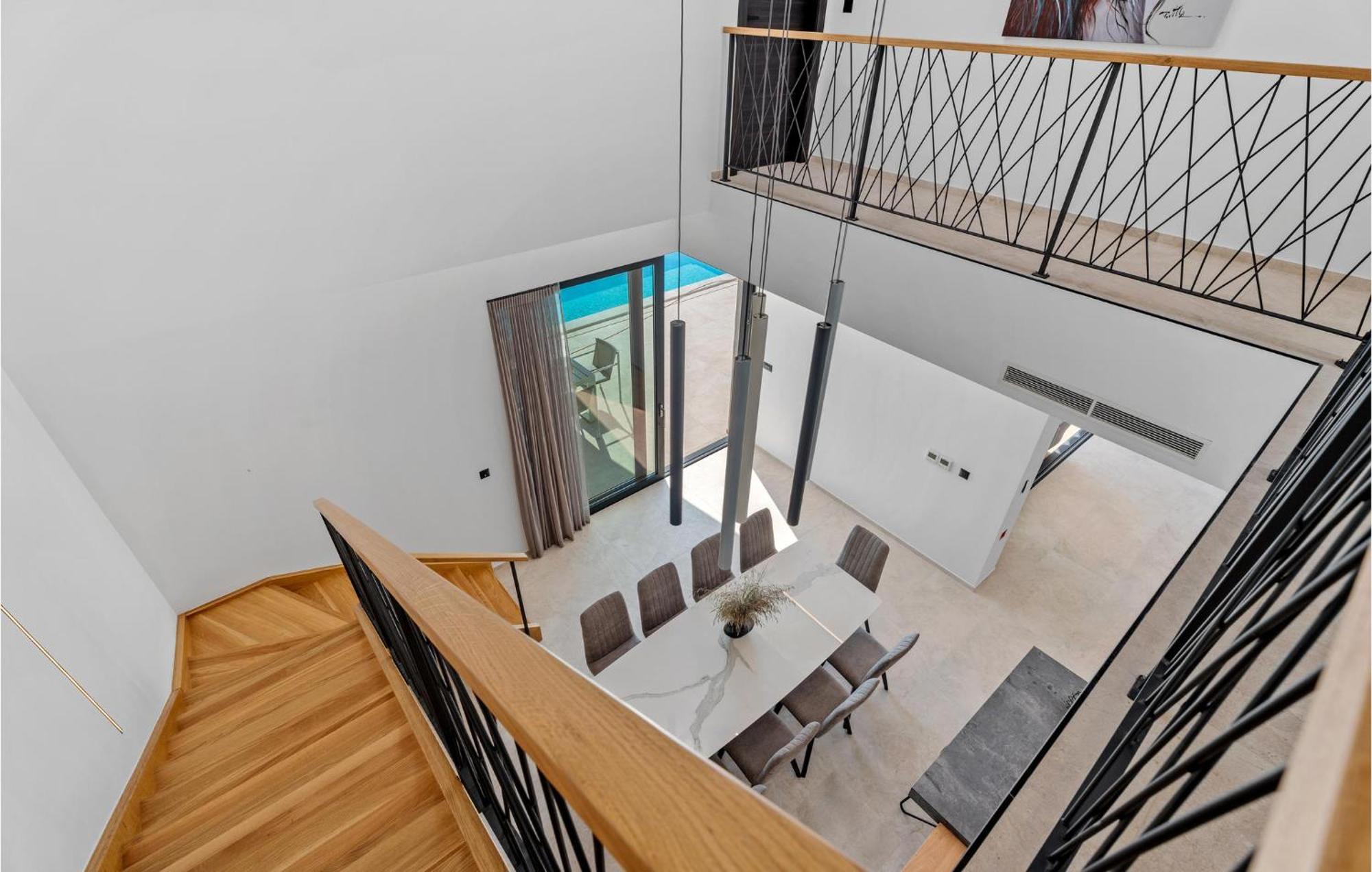 Beautiful Home In Omis With Kitchen Exterior foto
